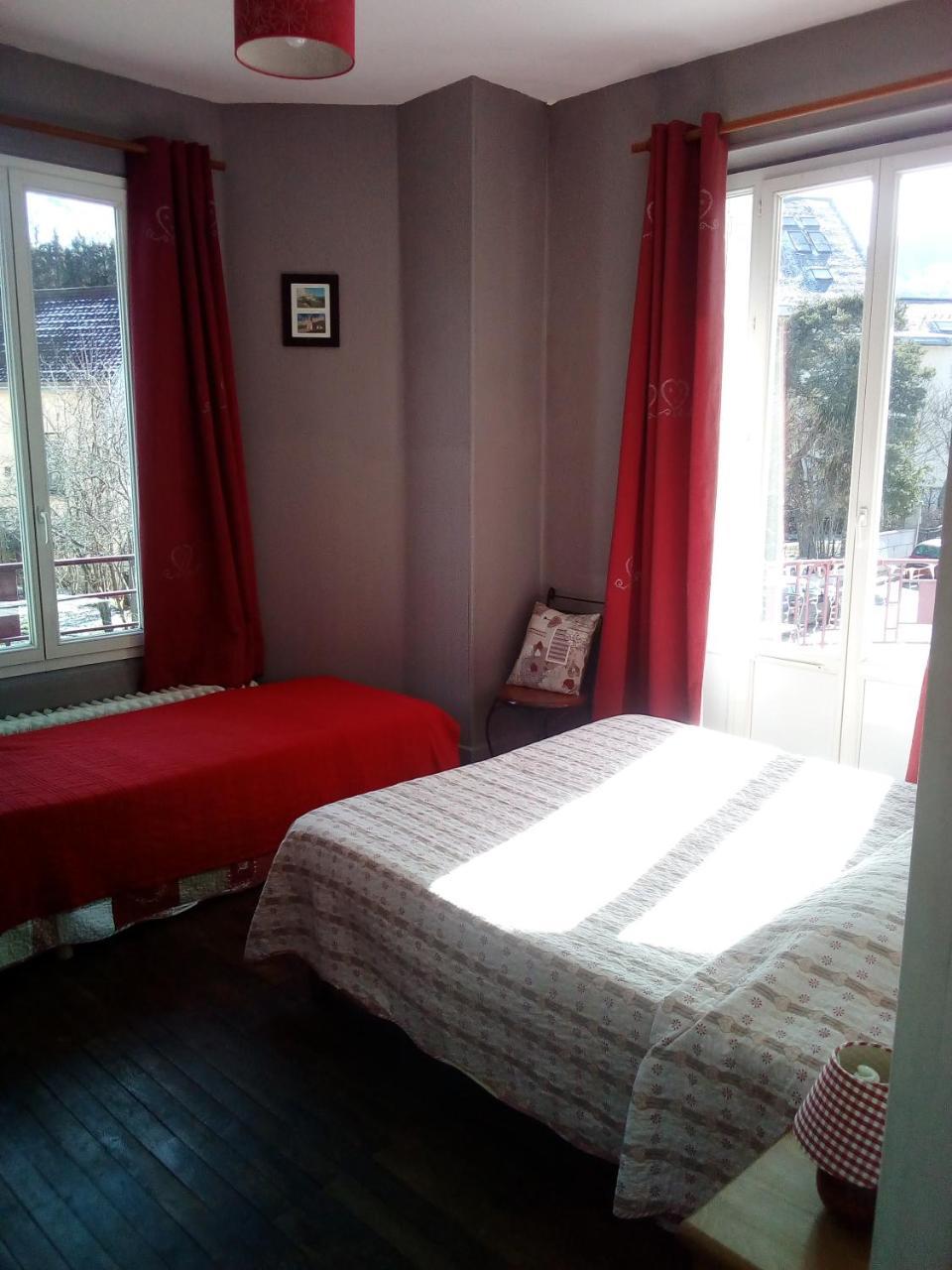 Hotel Les 4 Montagnes Villard-de-Lans Esterno foto
