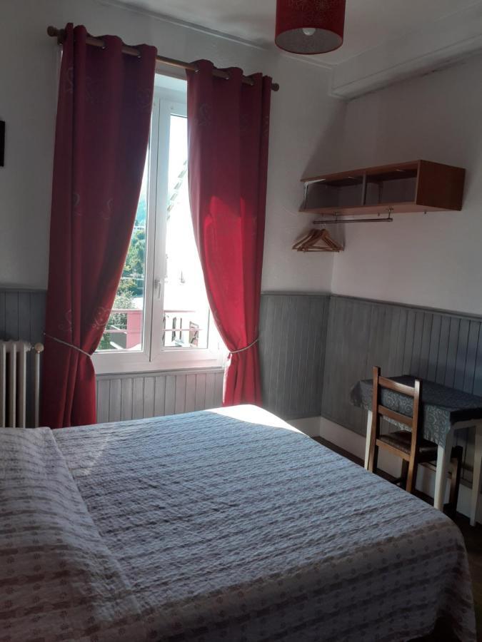 Hotel Les 4 Montagnes Villard-de-Lans Esterno foto